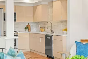 90 Montego Ct, Coronado, CA 92118 - Photo 17