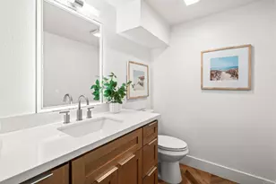 90 Montego Ct, Coronado, CA 92118 - Photo 23