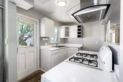 765 Church Avenue, Chula Vista, CA 91910 - Photo 9