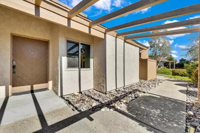 6050 Henderson #9, La Mesa, CA 91942 - Photo 5