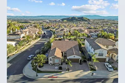 20300 Via Urbino, Porter Ranch, CA 91326 - Photo 29