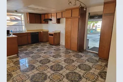 13713 Deer Hill Pl., Moreno Valley, CA 92553 - Photo 9