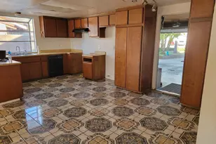 13713 Deer Hill Pl, Moreno Valley, CA 92553 - Photo 9