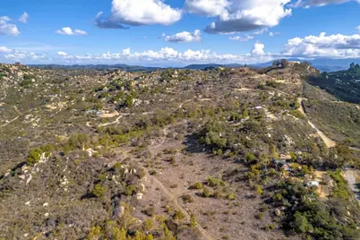 2494 Donnil Lane, Fallbrook, CA 92028 - Photo 45