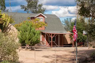 2494 Donnil Ln, Fallbrook, CA 92028 - Photo 11