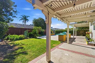 940 Stern Ln, Oxnard, CA 93035 - Photo 29