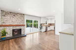 940 Stern Ln, Oxnard, CA 93035 - Photo 9