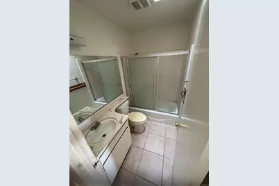 15170 Kingsway Drive, Lake Elsinore, CA 92530 - Photo 5