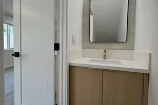 5725 Linda Vista Rd, San Diego, CA 92110 - Photo 7