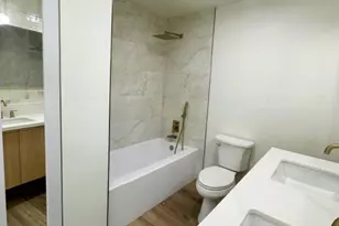 5725 Linda Vista Rd, San Diego, CA 92110 - Photo 11