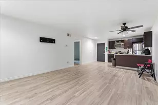 10699 San Diego Mission Rd, San Diego, CA 92108 - Photo 5