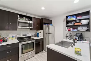 10699 San Diego Mission Rd, San Diego, CA 92108 - Photo 9