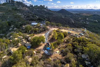 2494 Donnil Lane, Fallbrook, CA 92028 - Photo 11