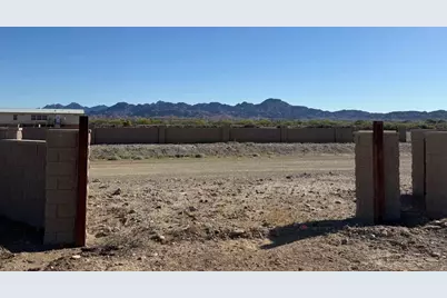 2667 Rio Hacienda Way, Palo Verde, CA 92266 - Photo 3