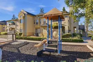 2083 Lakeridge Cir, Chula Vista, CA 91913 - Photo 27