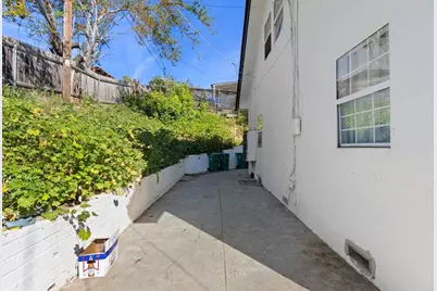 402 8 Olivewood, San Diego, CA 92113 - Photo 17