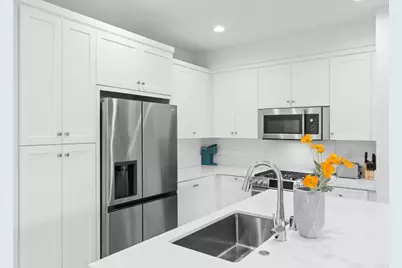 2170 Birch Road #111, Chula Vista, CA 91915 - Photo 5