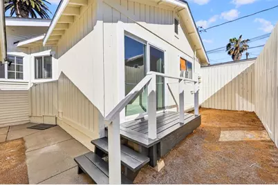 1530 E Appleton Street, Long Beach, CA 90802 - Photo 45