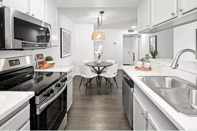 2560 C Street #15, San Diego, CA 92102 - Photo 5