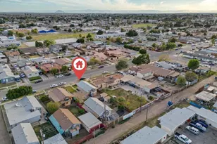 347 E B St, Brawley, CA 92227 - Photo 21