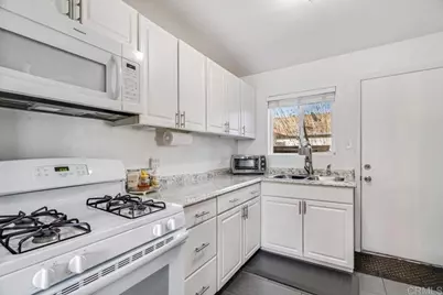 347 E B Street, Brawley, CA 92227 - Photo 13