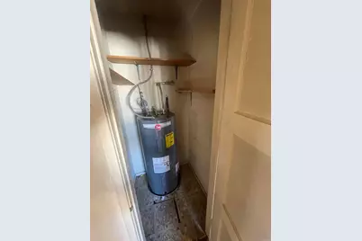 4072 Hillcrest #C, Los Angeles, CA 90008 - Photo 13