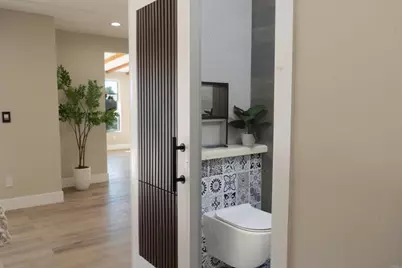 2560 Aaron Court, San Diego, CA 92105 - Photo 17