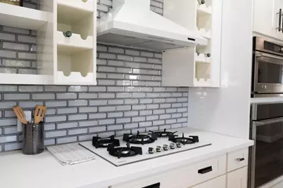 2560 Aaron Court, San Diego, CA 92105 - Photo 19