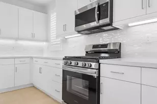 35923 Hinskey St, Palm Desert, CA 92211 - Photo 9