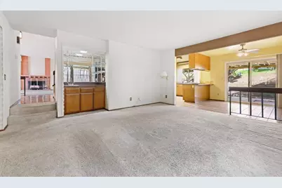 10527 Moorpark Street, Spring Valley, CA 91978 - Photo 17