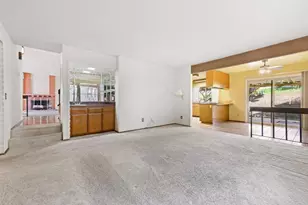 10527 Moorpark St, Spring Valley, CA 91978 - Photo 17