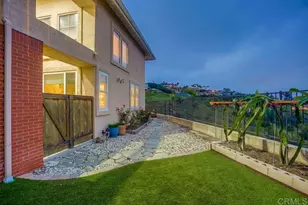 7046 Via Ostiones, Carlsbad, CA 92009 - Photo 13