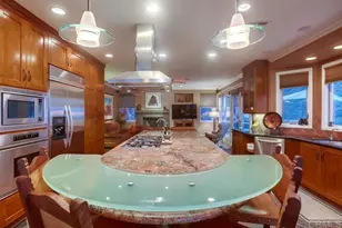 7046 Via Ostiones, Carlsbad, CA 92009 - Photo 37