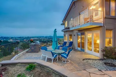 7046 Via Ostiones, Carlsbad, CA 92009 - Photo 11