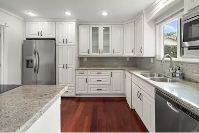 2634 38 Juan Street, San Diego, CA 92110 - Photo 5