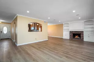 6261 Crystal Lake Ave, San Diego, CA 92119 - Photo 3