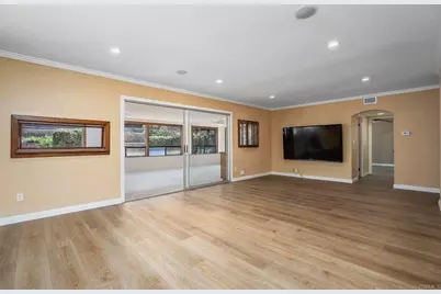 6261 Crystal Lake Ave, San Diego, CA 92119 - Photo 5