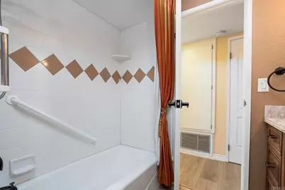 6261 Crystal Lake Ave, San Diego, CA 92119 - Photo 19