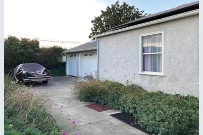 22093 Redwood Road, Castro Valley, CA 94546 - Photo 15