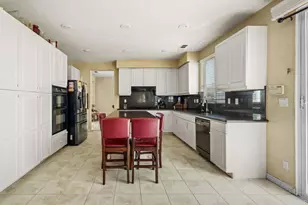 29419 Pebble Beach Dr, Murrieta, CA 92563 - Photo 11