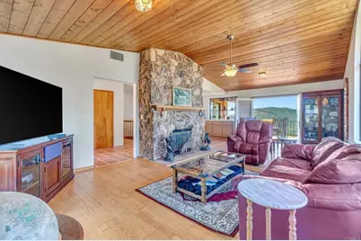 2702 Country Club Drive, Escondido, CA 92029 - Photo 31