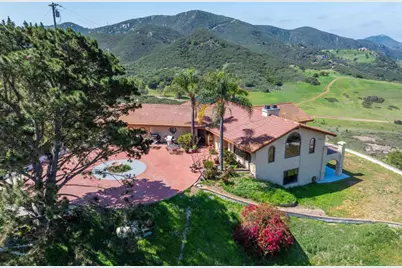 2702 Country Club Drive, Escondido, CA 92029 - Photo 19