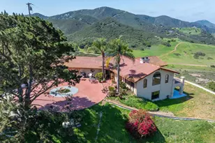 2702 Country Club Dr, Escondido, CA 92029 - Photo 19