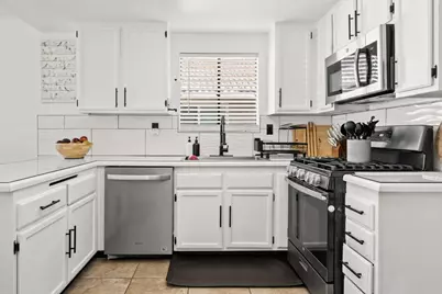 530 Boston Street, Hemet, CA 92545 - Photo 11