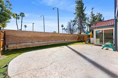 530 Boston Street, Hemet, CA 92545 - Photo 25