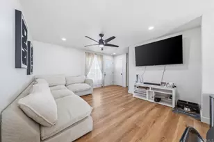 10461 Stanfield Cir, San Diego, CA 92126 - Photo 1