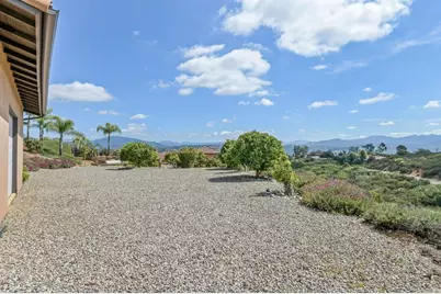 164 Dawn View Way, El Cajon, CA 92021 - Photo 37