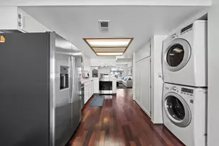 569 E St, Chula Vista, CA 91910 - Photo 5