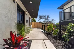 2841 Lloyd St, San Diego, CA 92117 - Photo 9