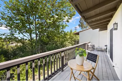 45 Oaktree Ln, Rolling Hills Estates, CA 90274 - Photo 9